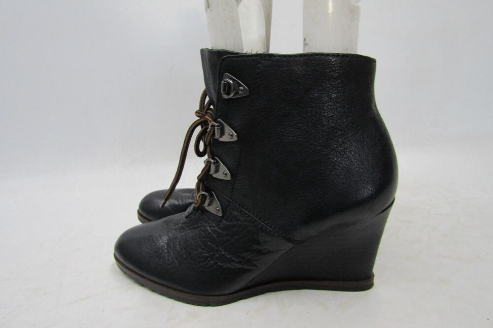 Franco Sarto Womens Size 6.5 M Black Leather Lace Up Ankle Fashion Boots Booties